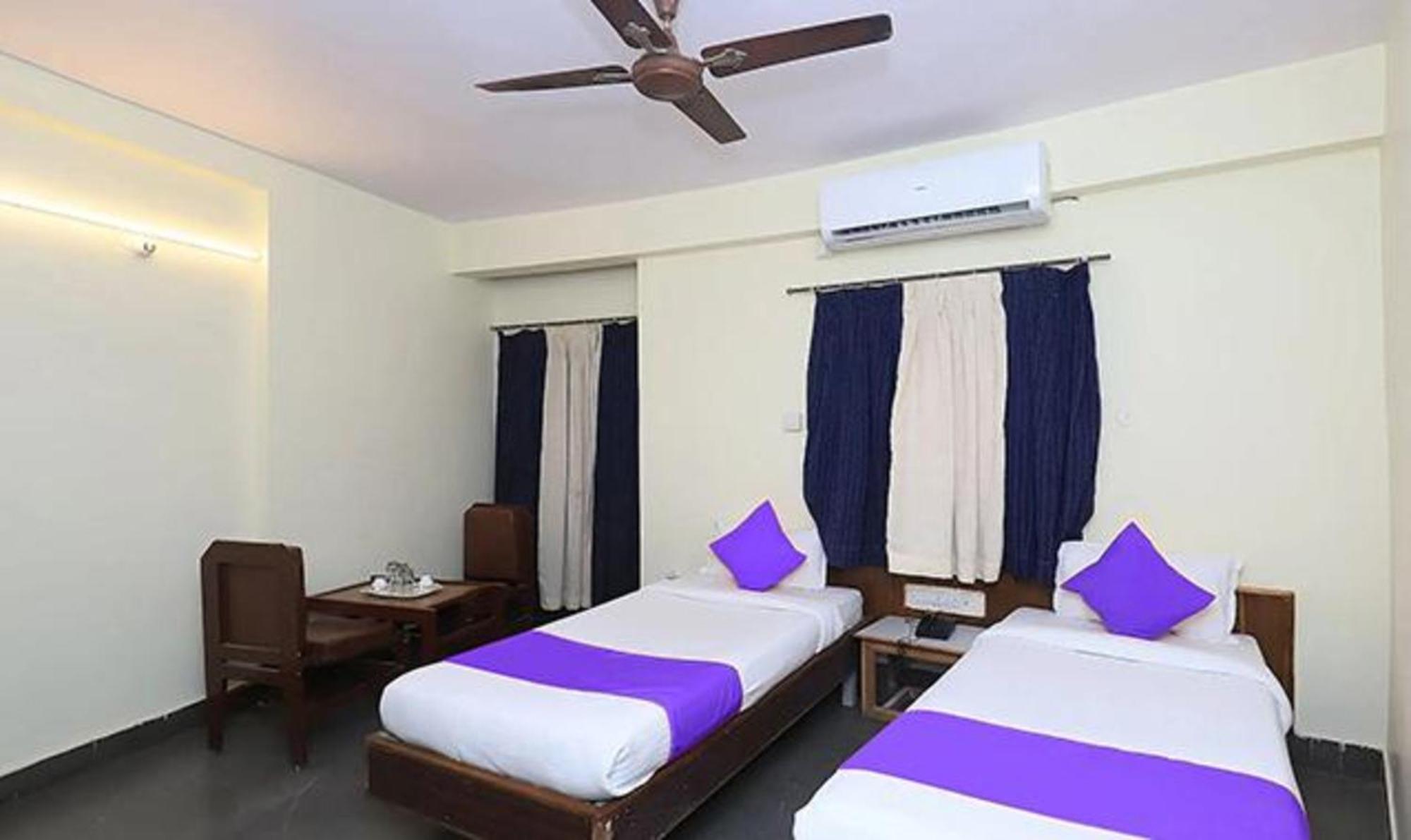 Fabhotel Devpriya Aurangabad  Exteriör bild